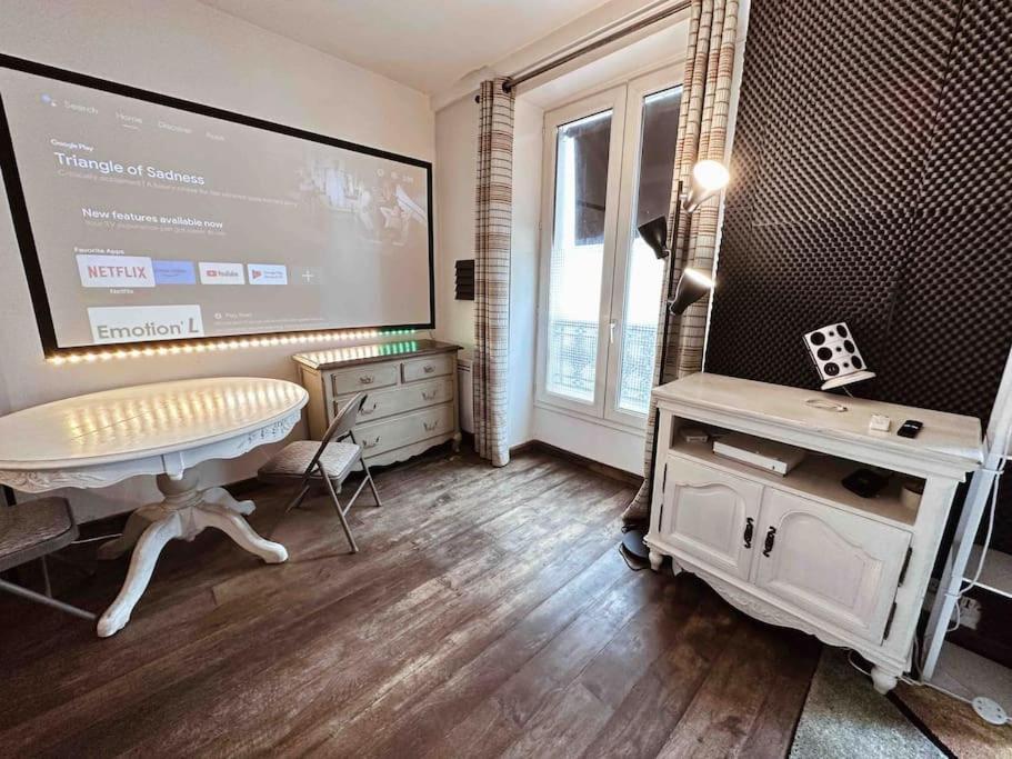 Studio With Home Cinema@Paris Chatelet Exterior foto